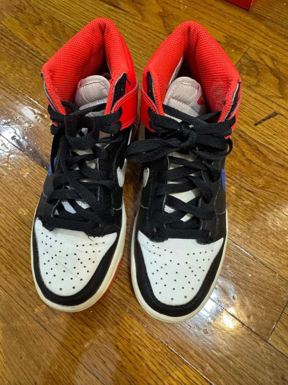 Nike High-Top Sneakers in White, Black & Red